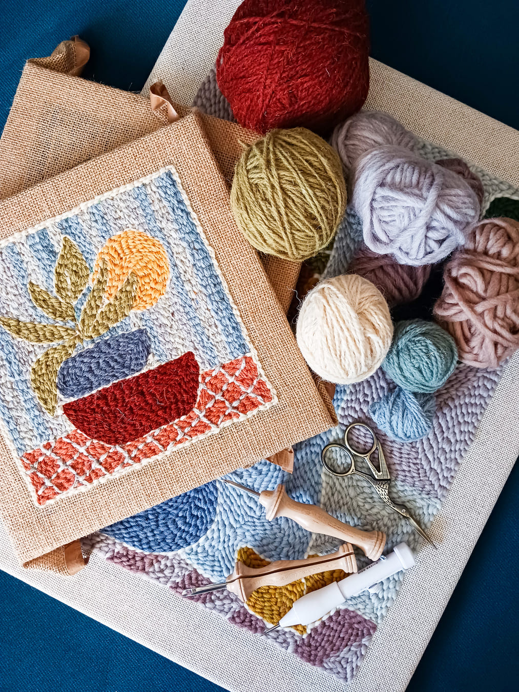 Twój pętelkowy obraz na zamówienie